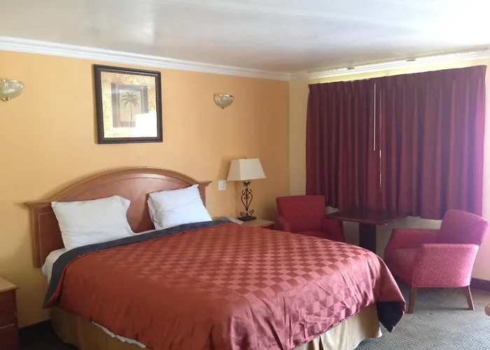 Downtown Motel 7